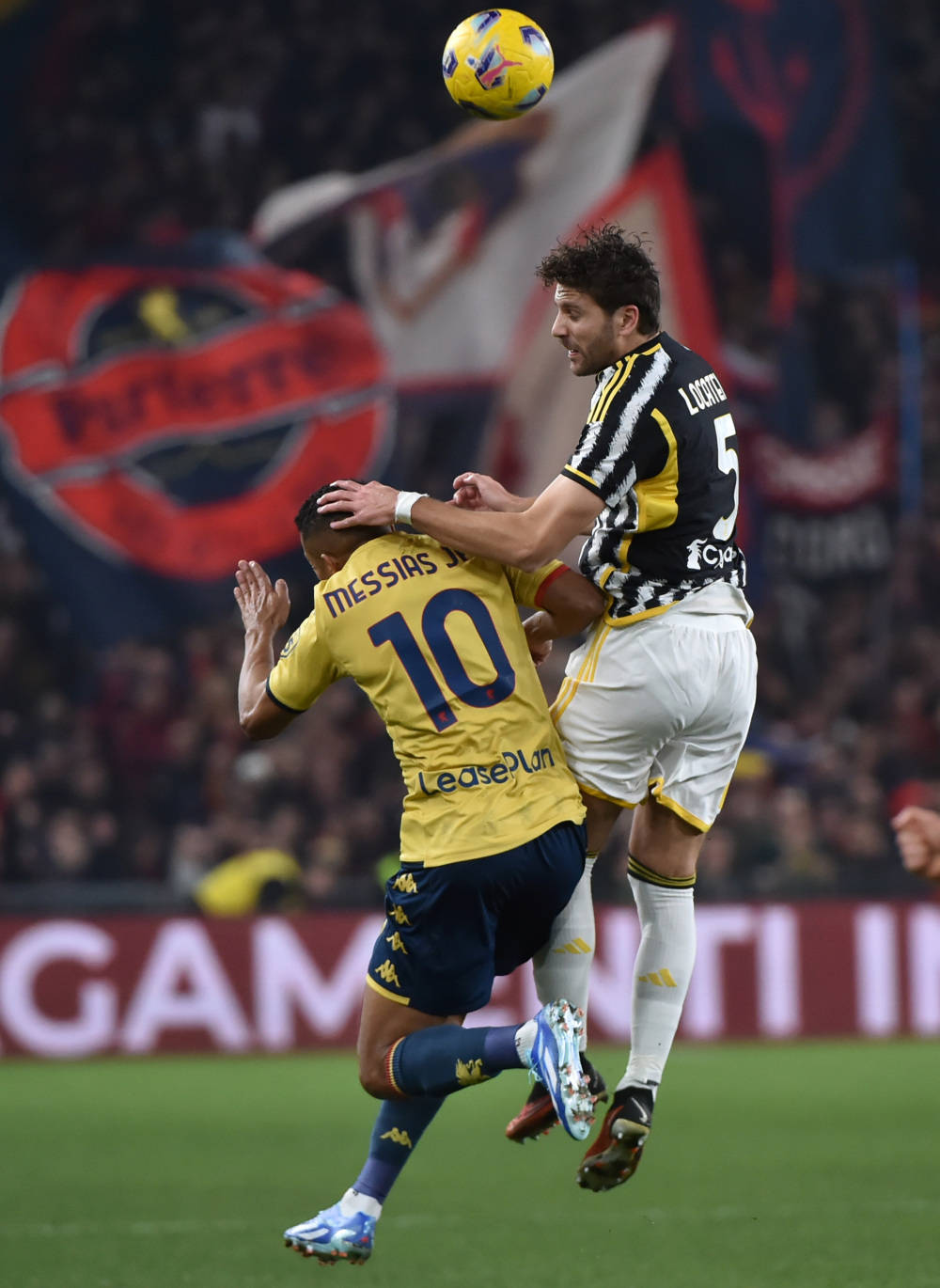 热那亚客场逆袭，深陷保级区的压力减轻的简单介绍