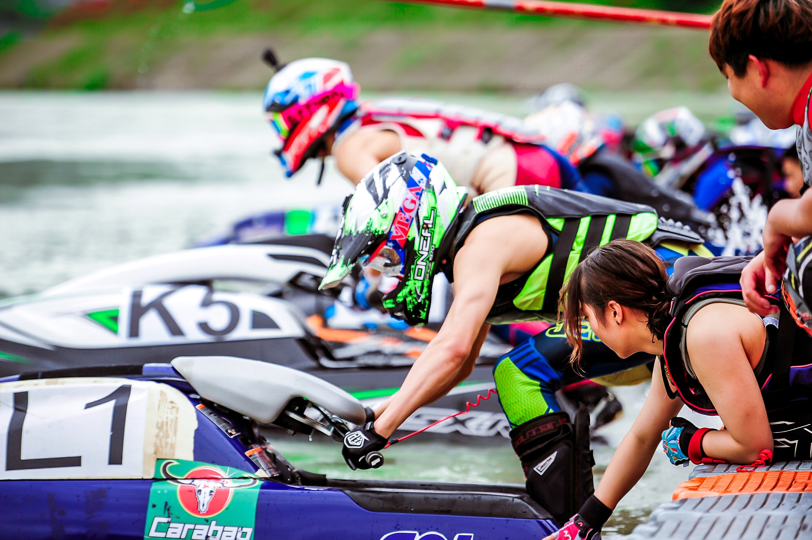 开云体育登录-包含熟视无睹地赛场变幻，青龙白虎双剑合璧的词条