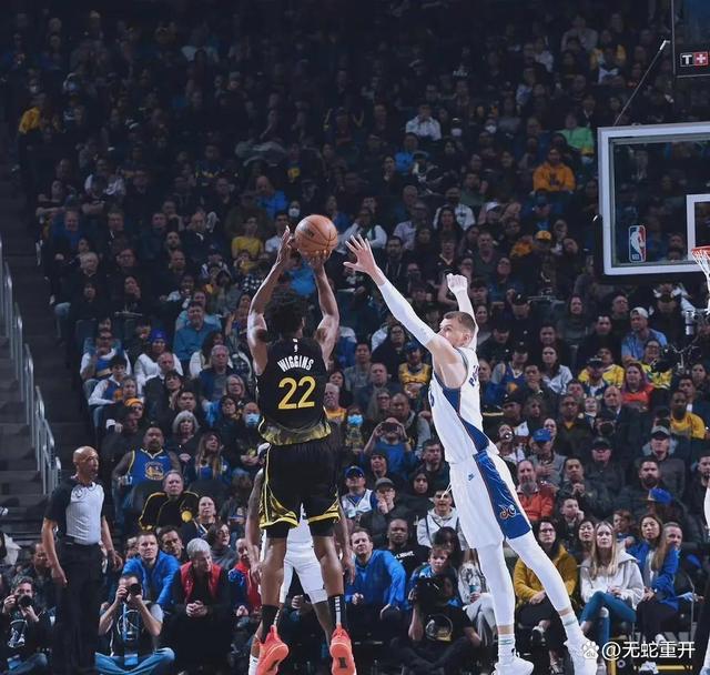 球队内部矛盾曝光,外界揣测原因 球队内部矛盾曝光,外界揣测原因