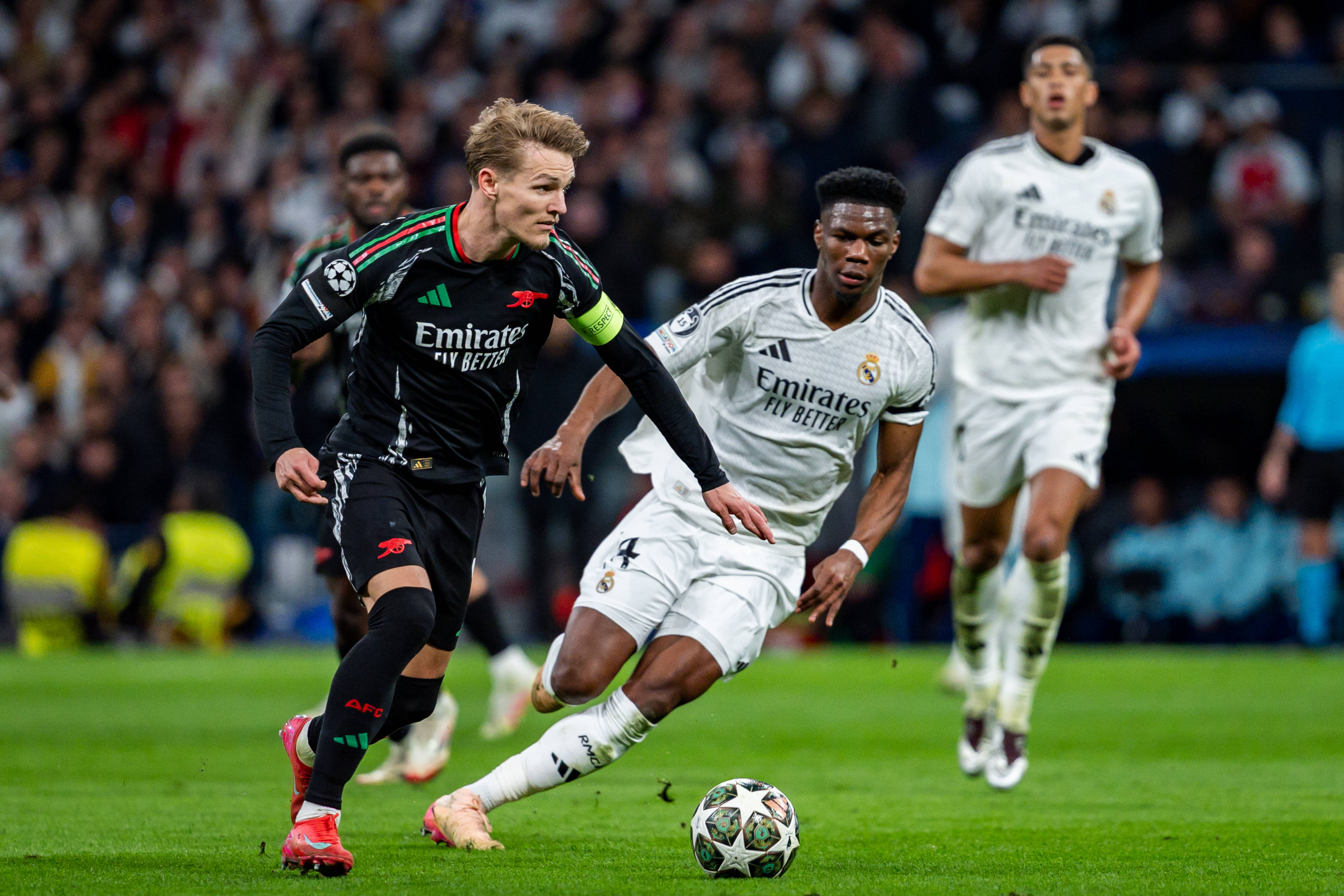 开云体育入口-包含皇马客场逆转切尔西，欧冠四强资格不保的词条