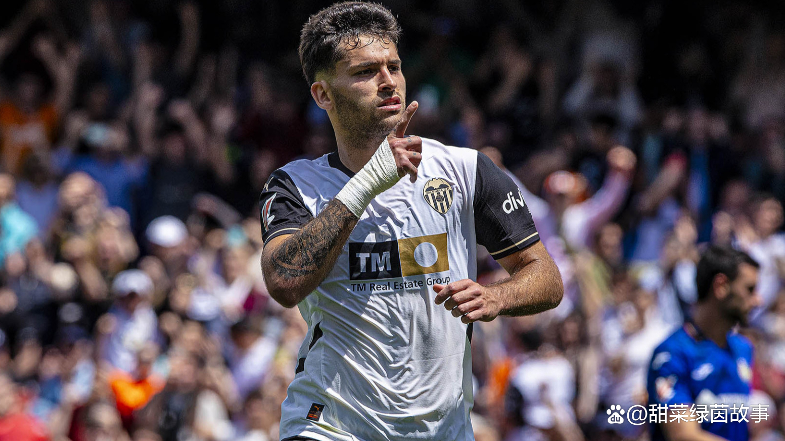 瓦伦西亚客场逆转毕尔巴鄂，继续保持不败