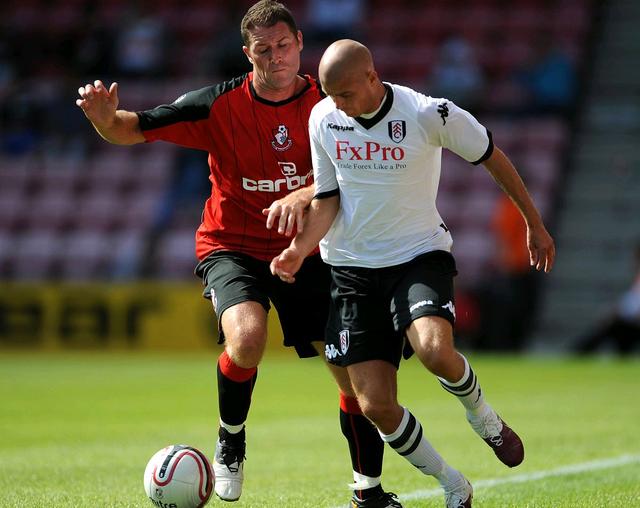 尤文图斯遇水晶宫，斗志冲天的简单介绍