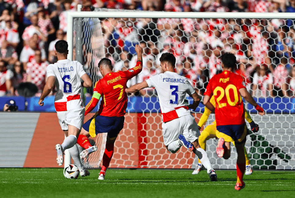 欧国联比赛中球队坚持不懈,最后阶段开花结果的简单介绍 欧国联比赛中球队坚持不懈,最后阶段开花结果的简单介绍