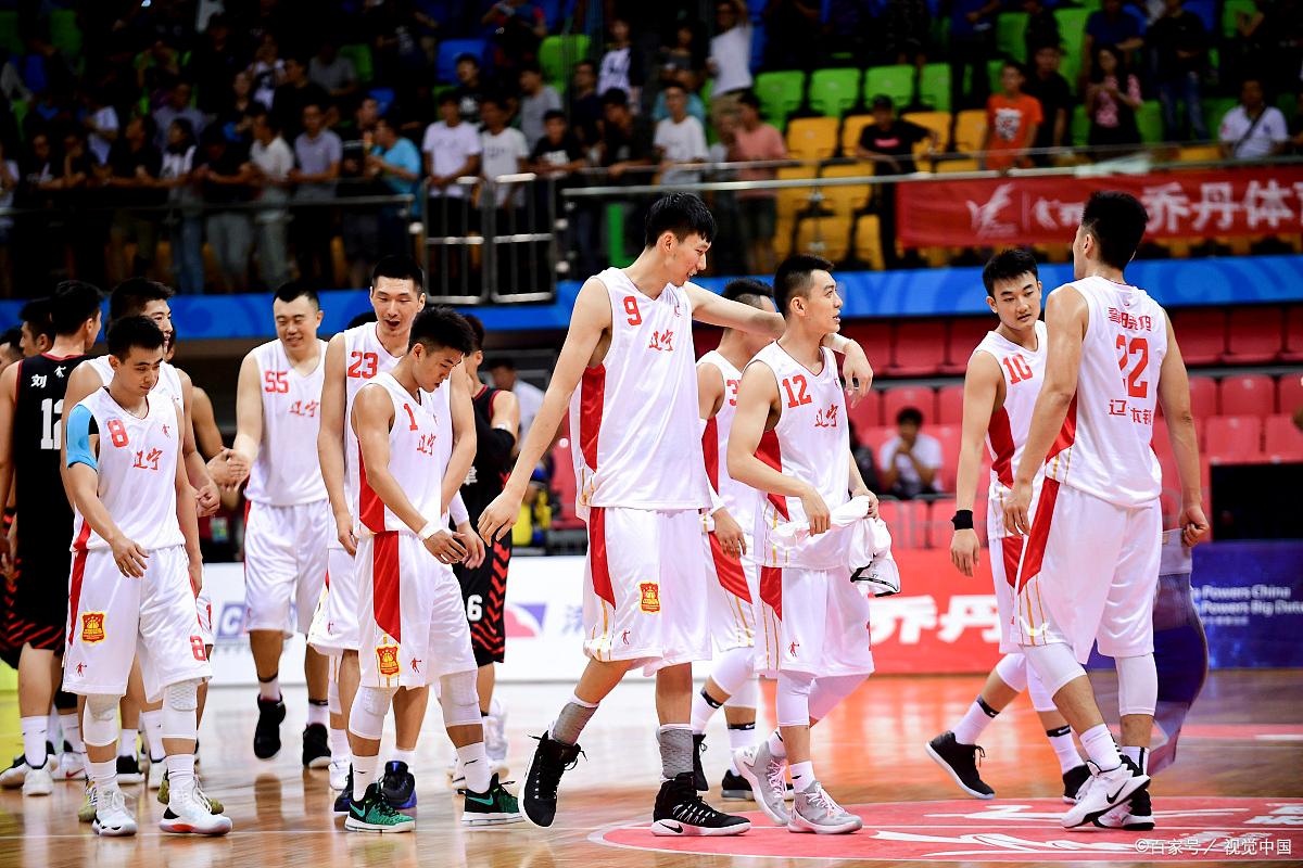 湖南男篮在主场与河北队交锋，喜获胜利