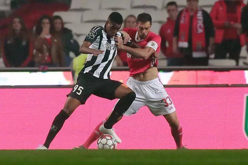 萨索洛战术大换血，教练认为赢球只是时间问题