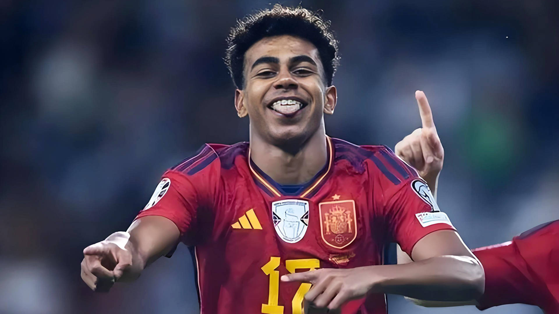 摩纳哥队后卫团结守住球门保持不失 摩纳哥队后卫团结守住球门保持不失