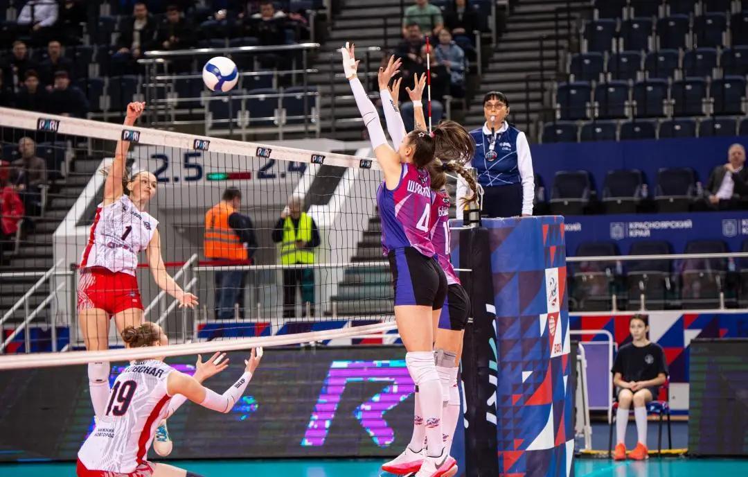 俄罗斯女足集训备战国际比赛