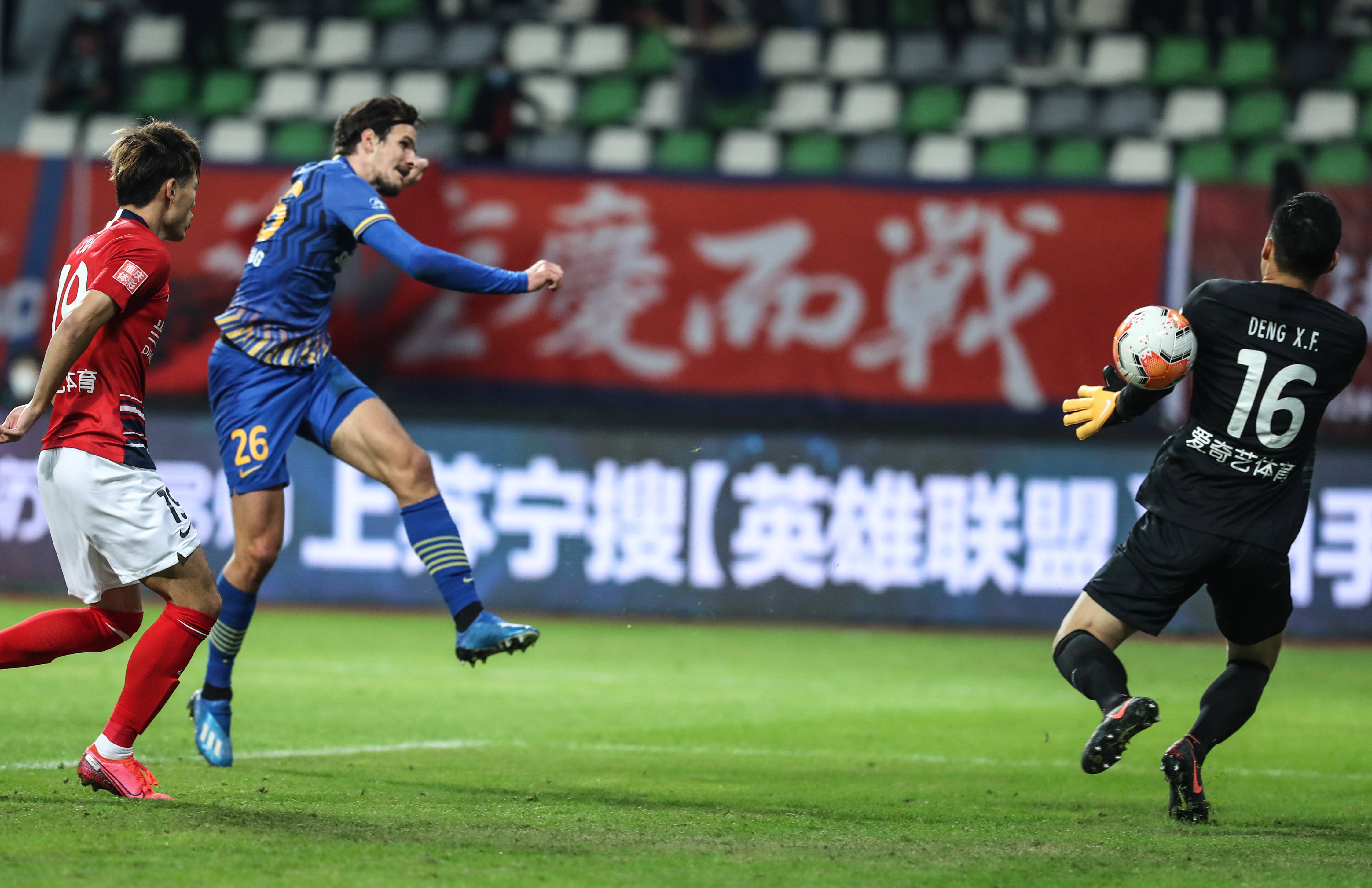 开云APP-苏宁主帅赞誉年轻球员，球队士气大涨的简单介绍