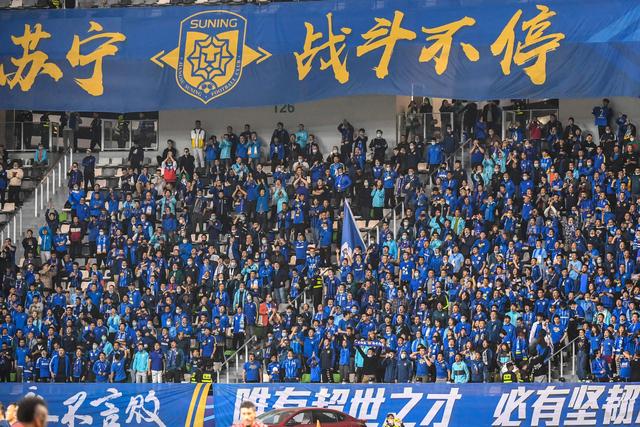 苏宁主帅赞誉年轻球员，球队士气大涨的简单介绍