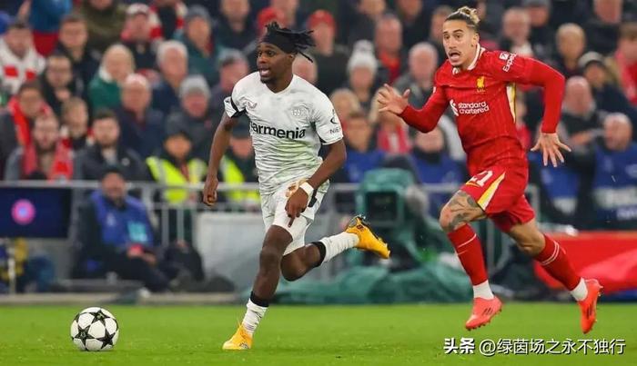 阿贾克斯完胜利物浦，成功晋级下一轮