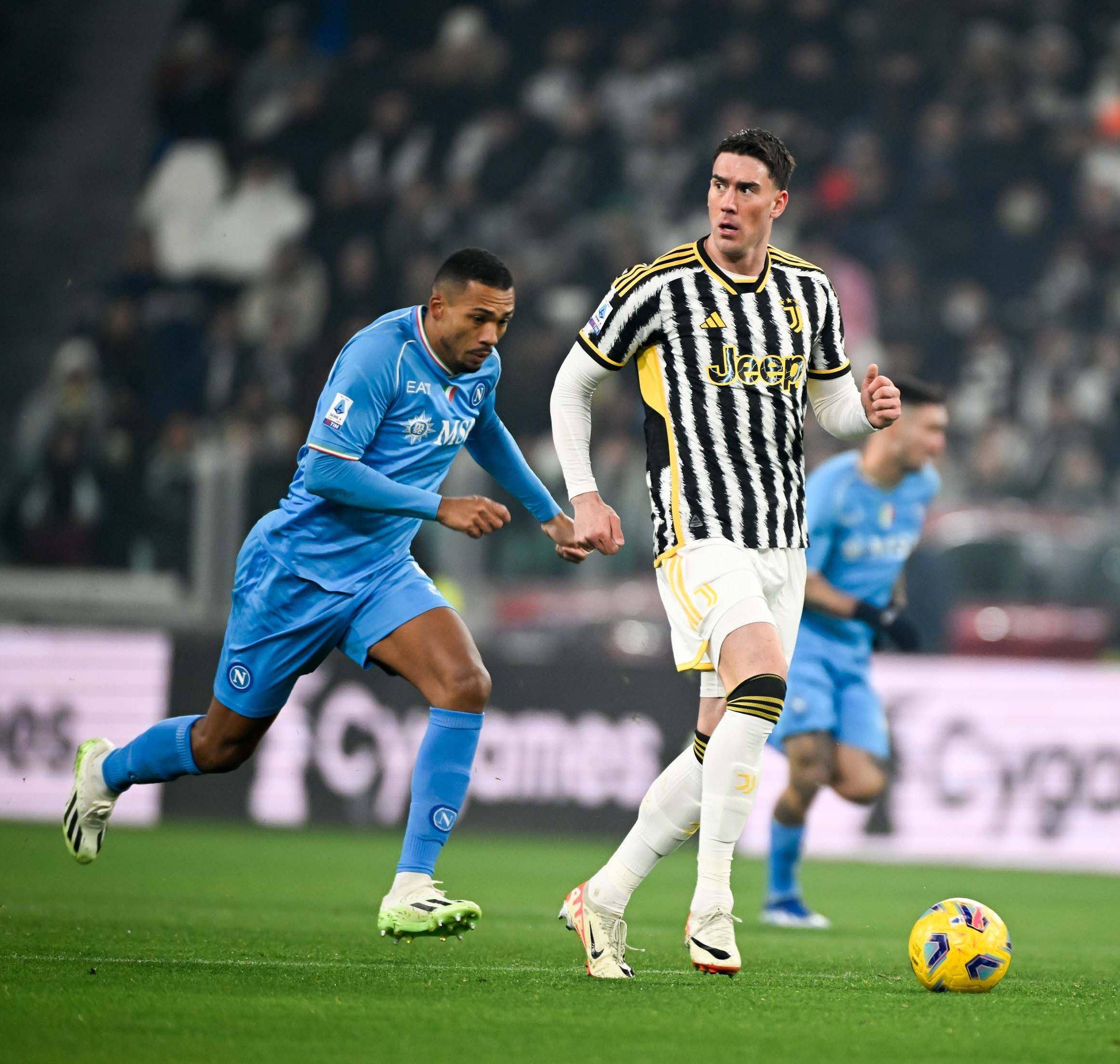 开云下载-尤文图斯连败警示，改变困局