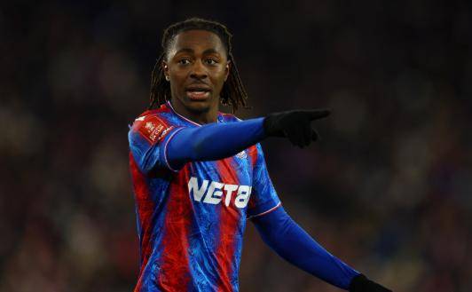 开云APP-切尔西惨败曼联，谢斯蒂格挥泪告别