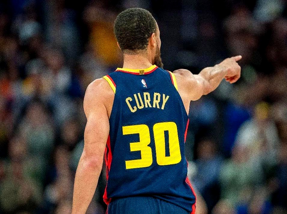 勇士队近况一片霜冷，全队士气低迷