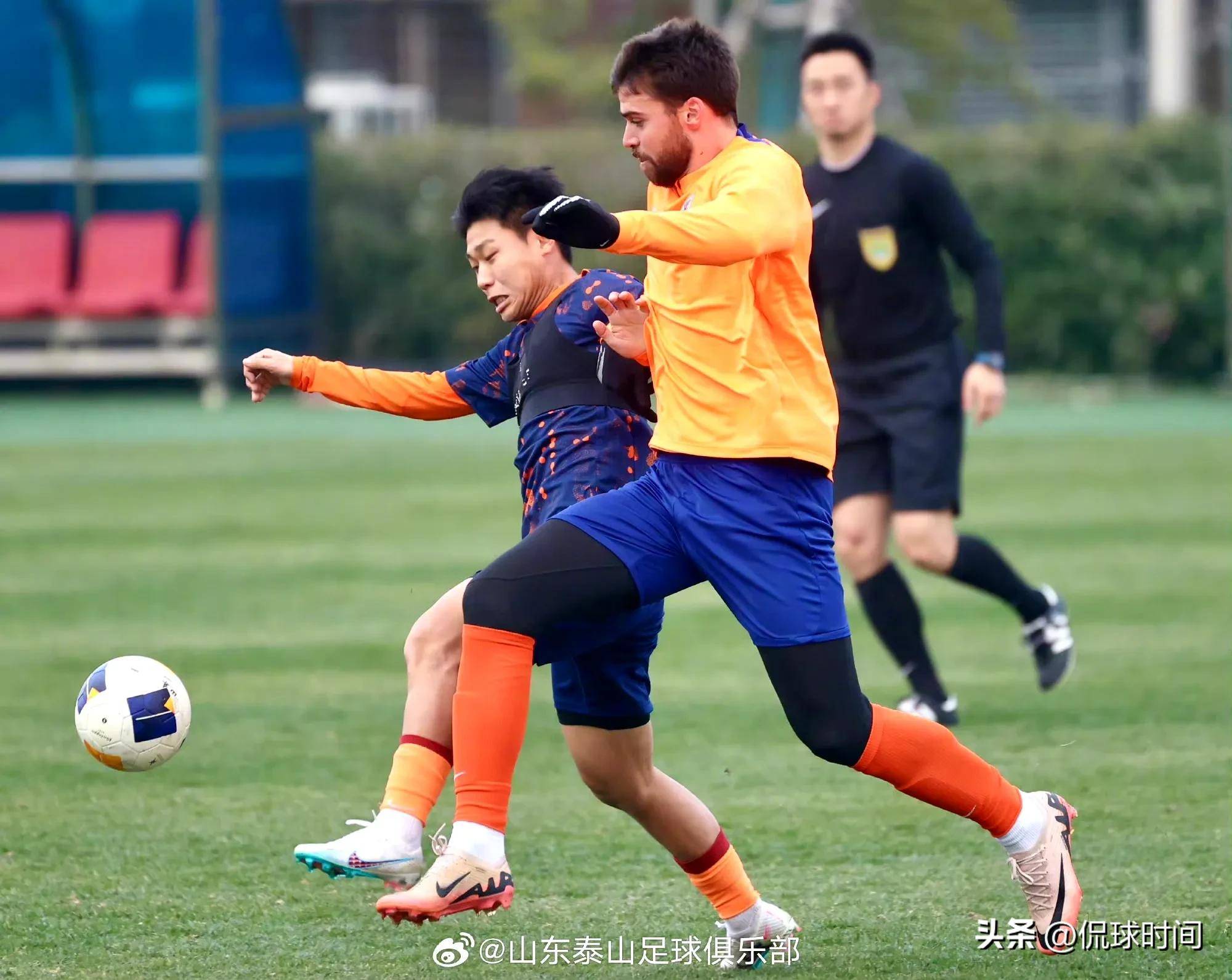 足球比赛中的精彩瞬间将带来惊喜