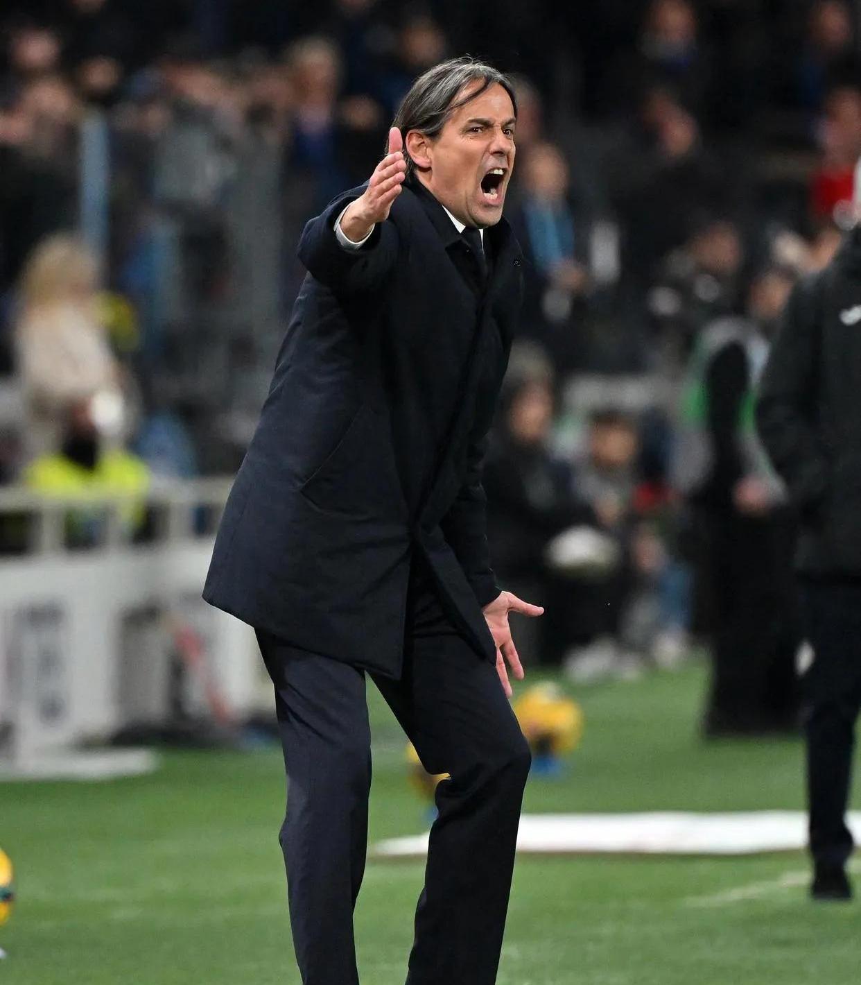 关于那不勒斯迎战桑普多利亚,欲继续胜利势头的信息 关于那不勒斯迎战桑普多利亚,欲继续胜利势头的信息