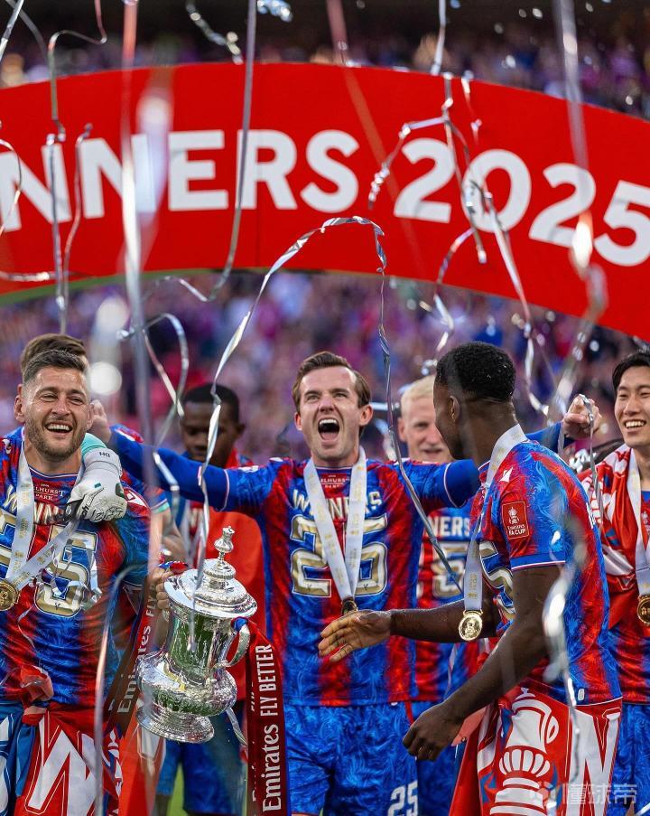 开云下载-波尔多青年队参加国际足球冠军杯