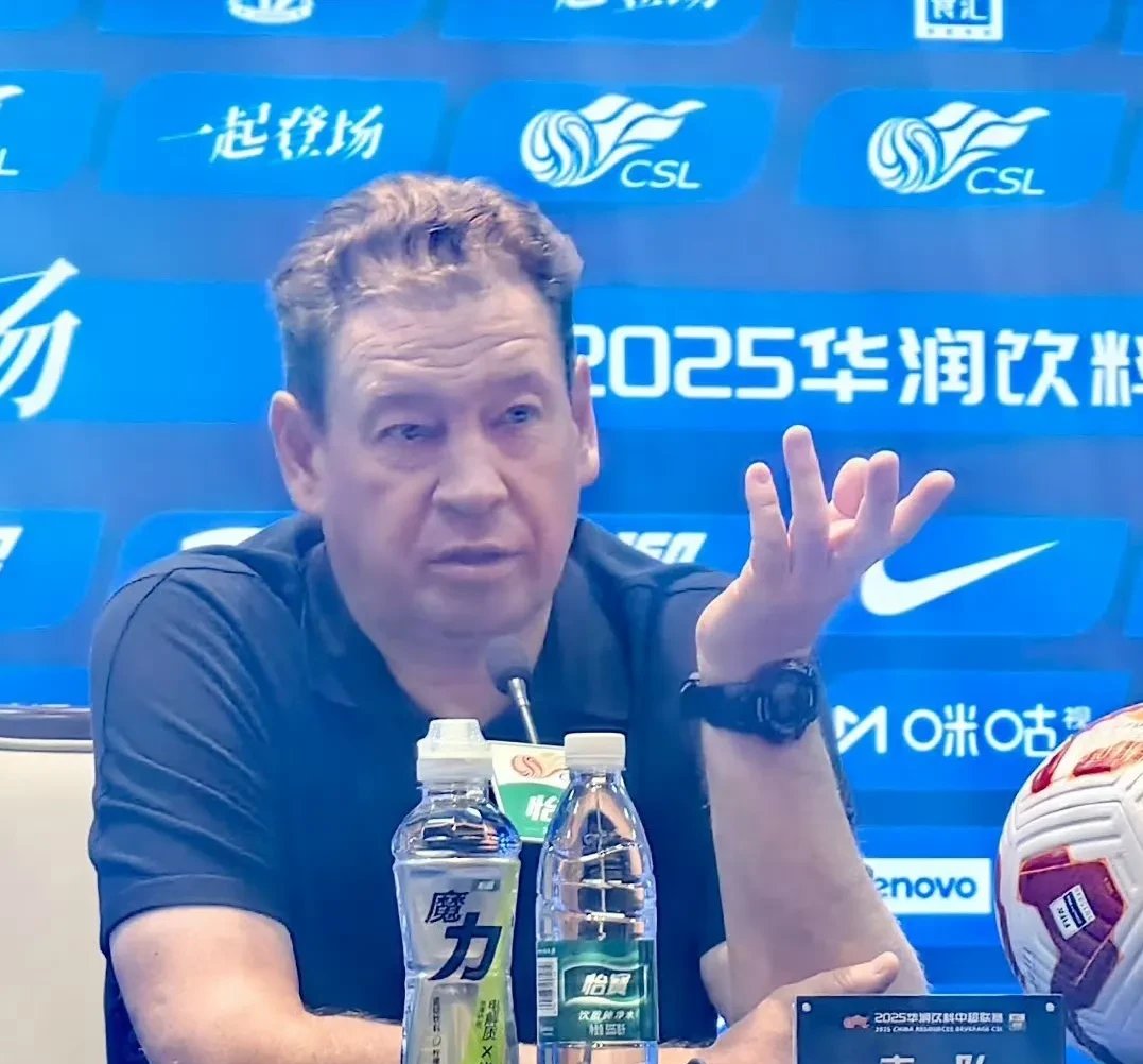 开云体育官方网站-捷克跳水好手绝杀夺冠，赢得掌声