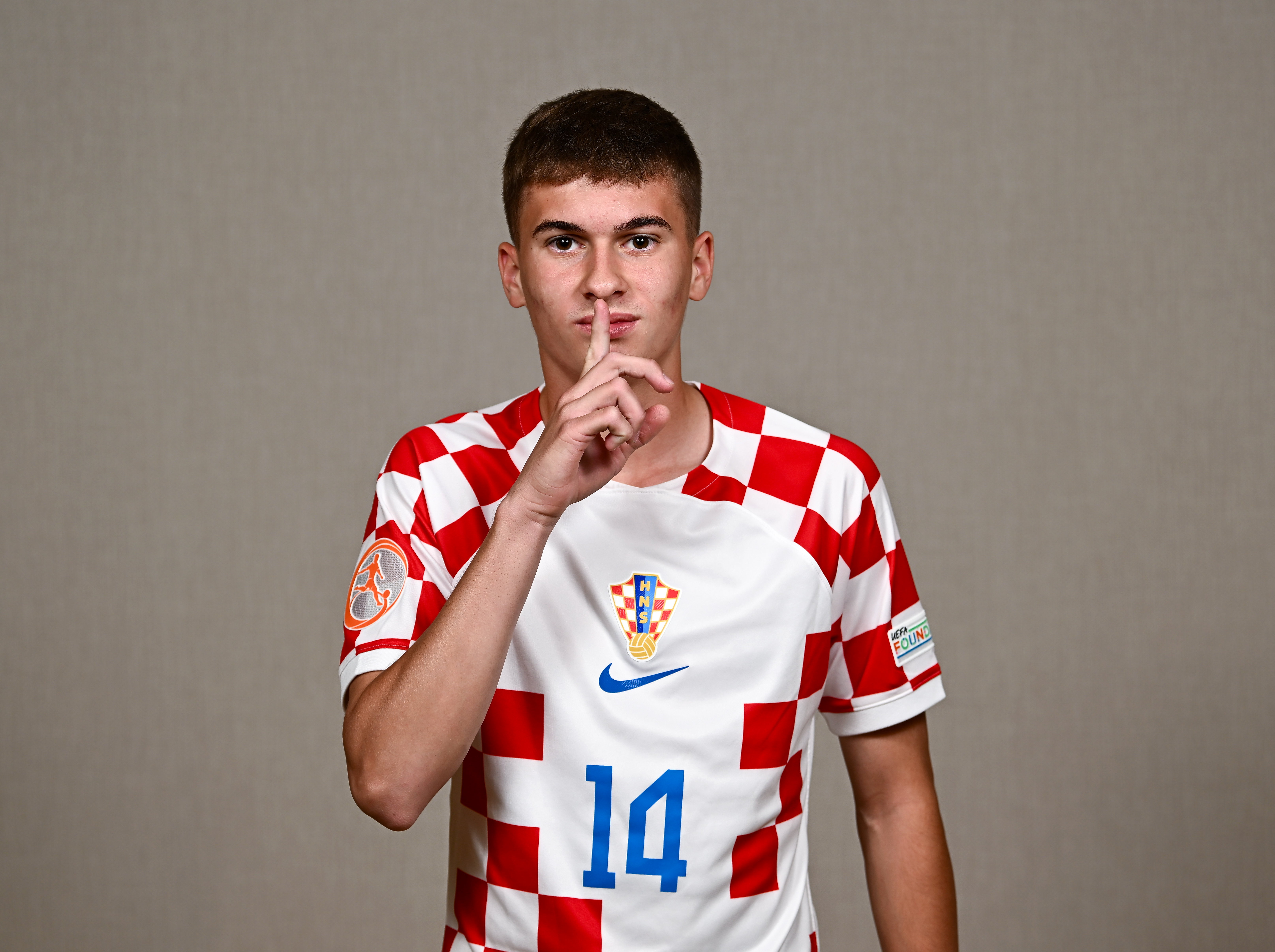 克罗地亚队欧预赛精彩无限，实力备受肯定