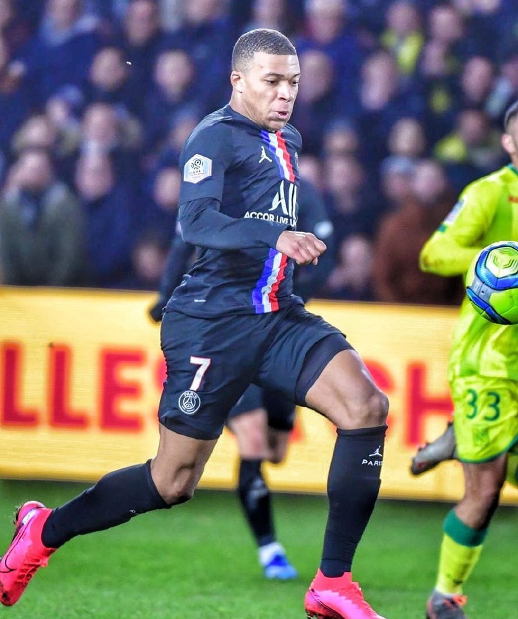 雷恩主场战胜对手，豪取三分迅速升级