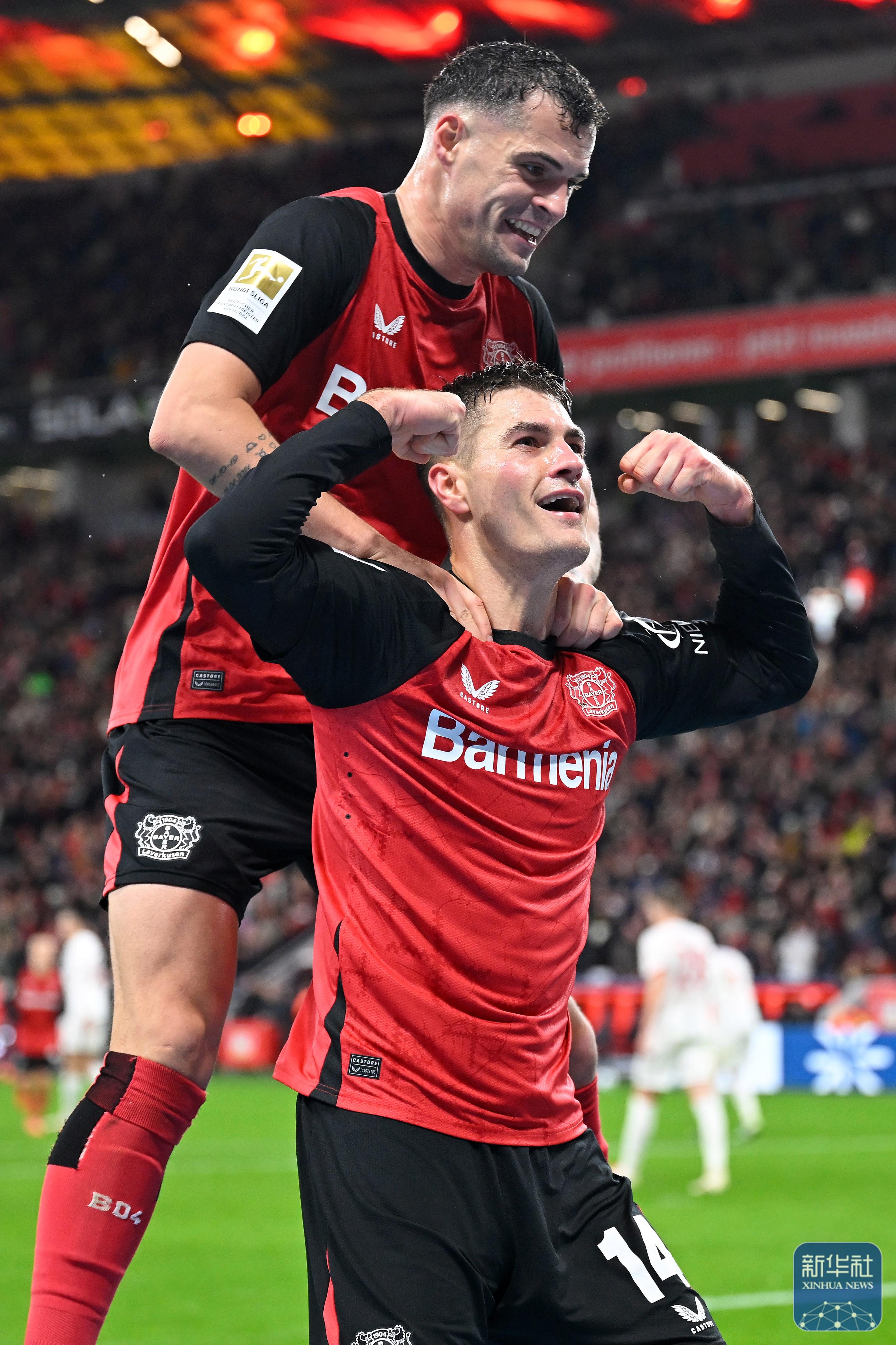 包含勒沃库森队成功击败对手迈向胜利之路的词条