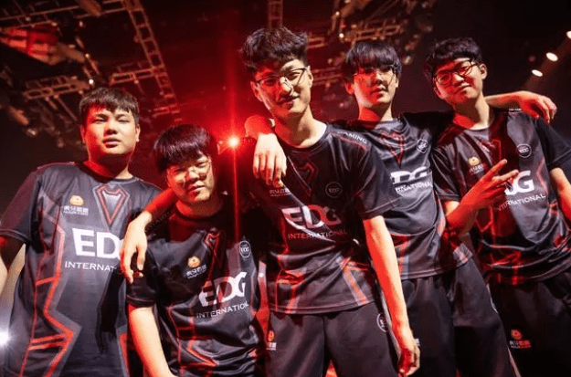 里尔小将崭露头角，欧战梦想渐行渐近