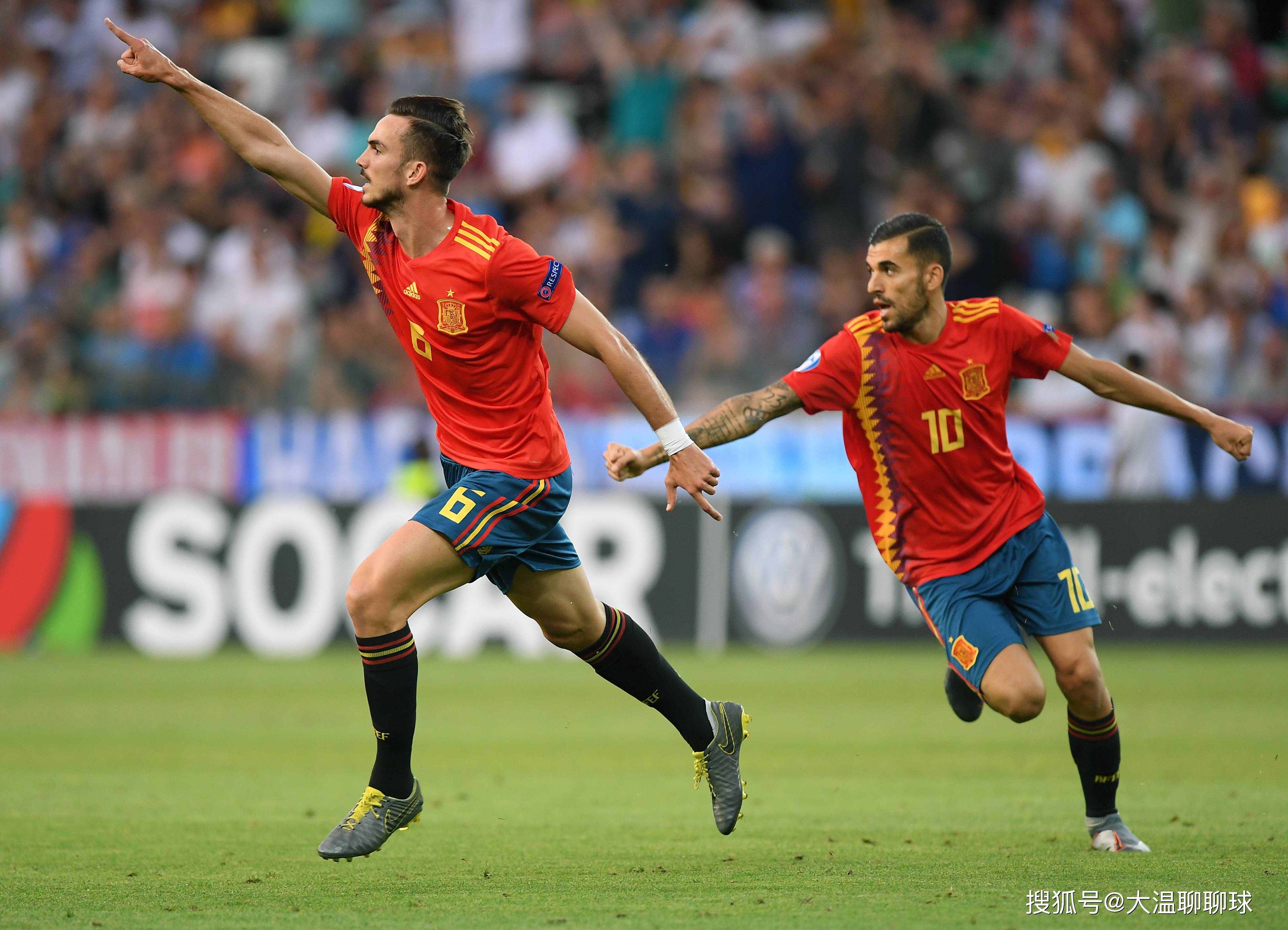 周末瑞士击败丹麦，赛后庆祝活动热闹