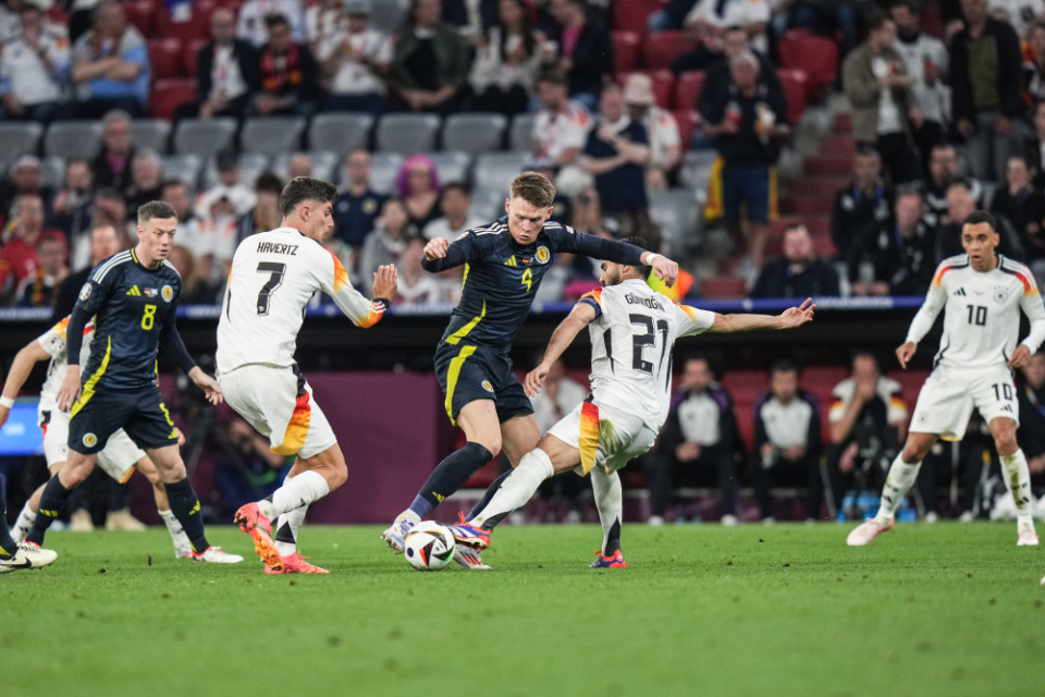 开云体育app-波兰遭遇1-4惨败，小组出线形势严峻的简单介绍