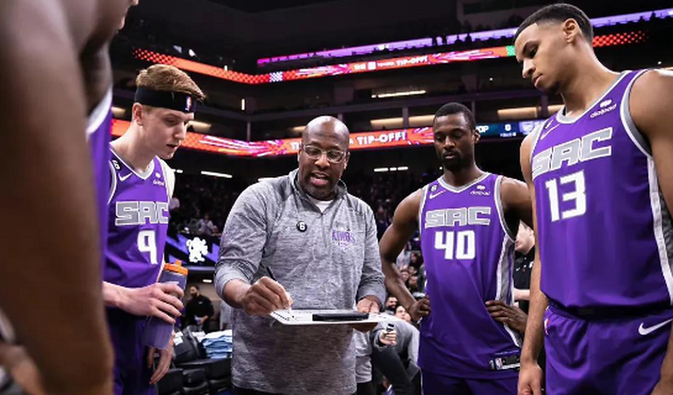 关于包括雄鹿在内,多支球队准备迎战季后赛的信息 关于包括雄鹿在内,多支球队准备迎战季后赛的信息