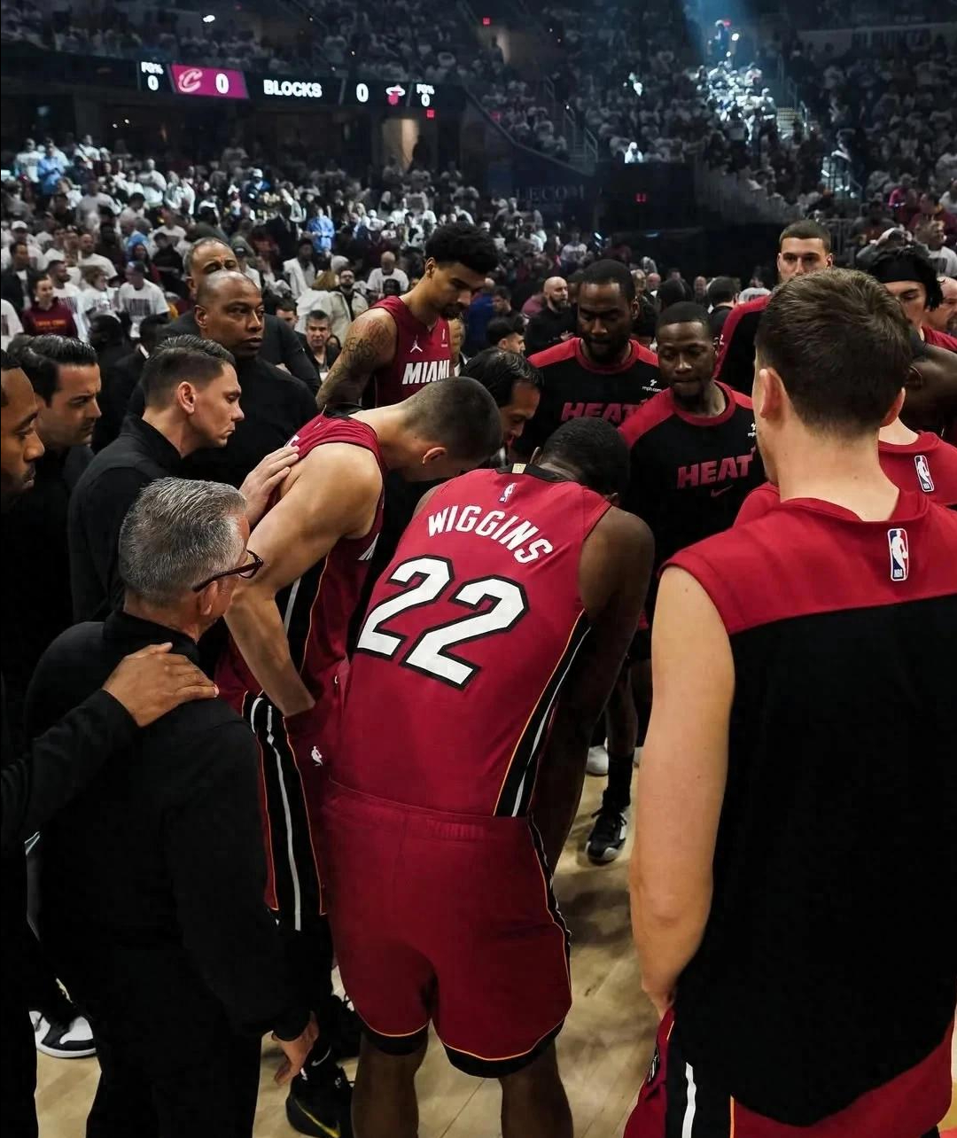 公牛队季后赛首轮遭遇挑战,球员努力备战 公牛队季后赛首轮遭遇挑战,球员努力备战