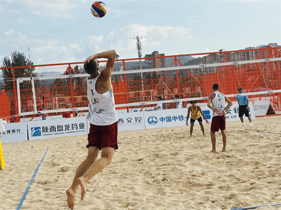 开云体育入口-巴西沙滩排球队连胜晋级，势不可挡向前冲