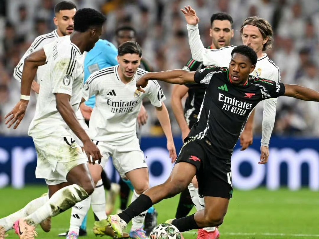 罗马主场战平帕尔马:欧冠席位岌岌可危 罗马主场战平帕尔马:欧冠席位岌岌可危