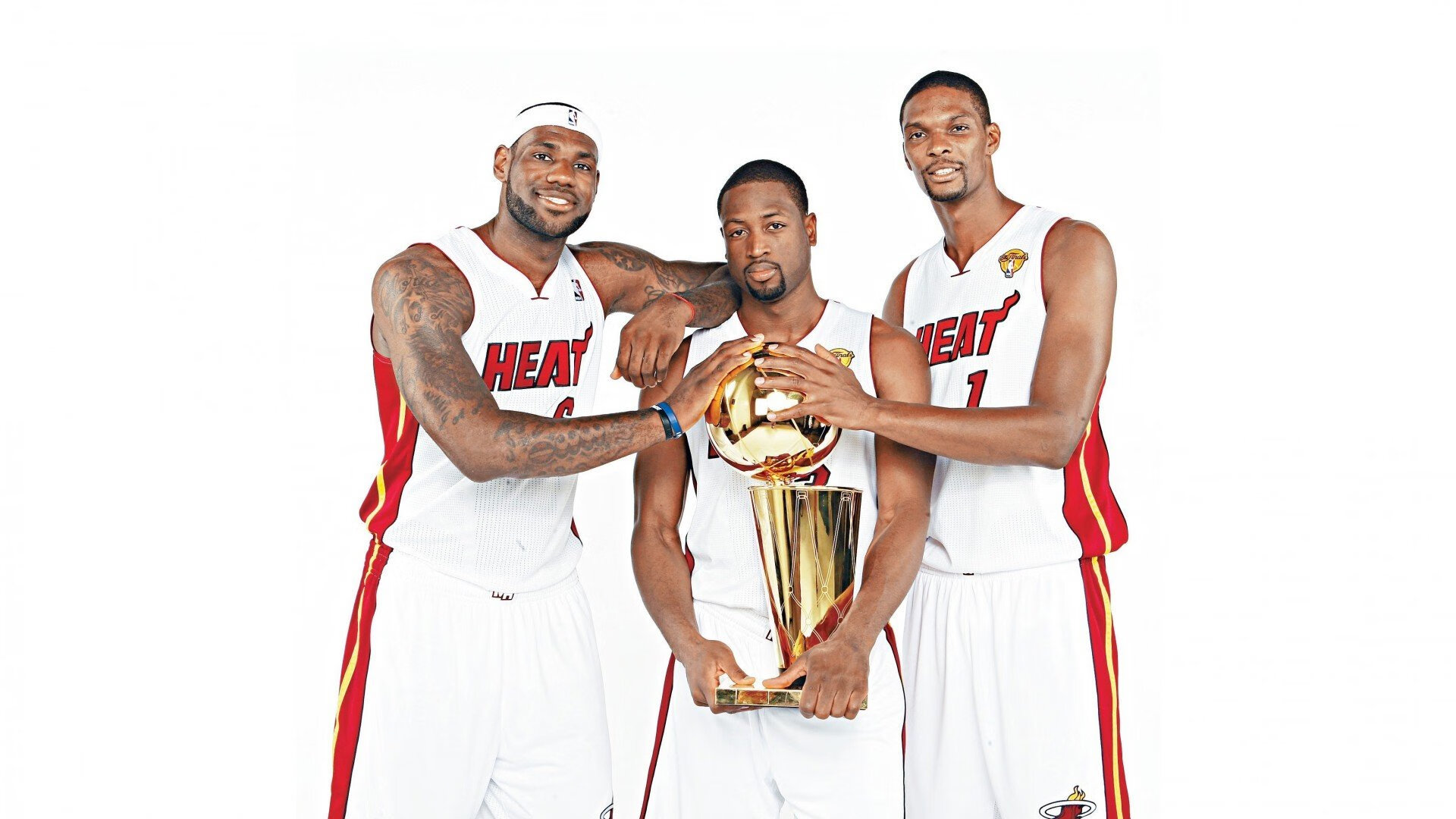 开云体育中国-唯一的孤岛，当布雷默在尼日利亚的炮火中，扛起曼城的天空