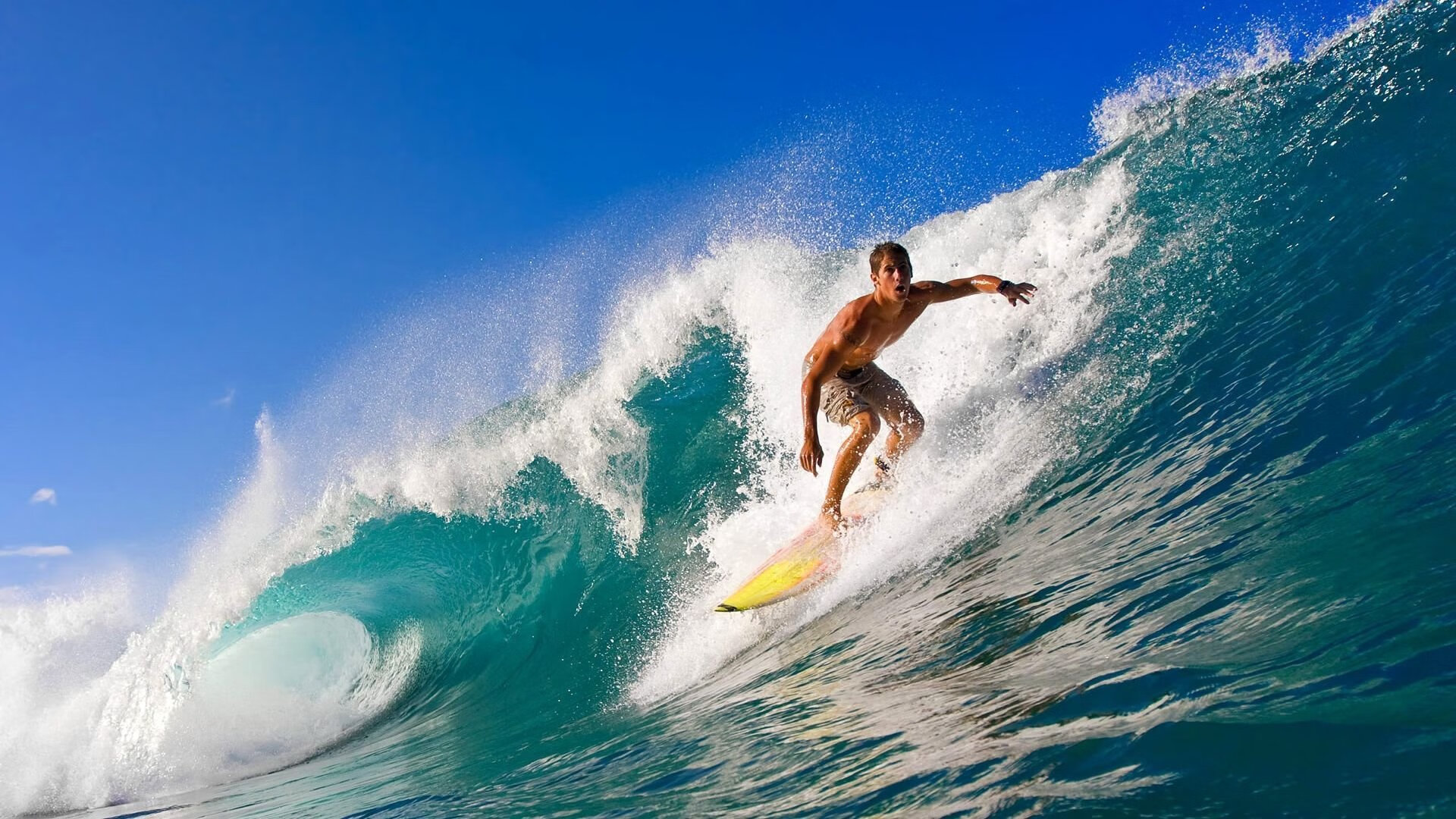 绿茵鏖战与球台传奇，当英格兰鏖战韩国时，波尔正在刷新纪录