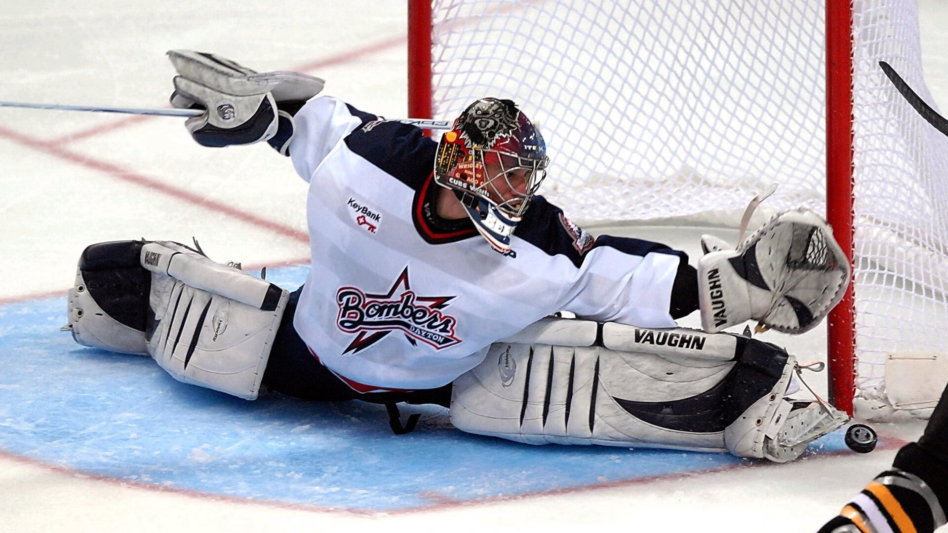 开云体育app-科技之城对阵青训之光，一场跨次元篮球对话